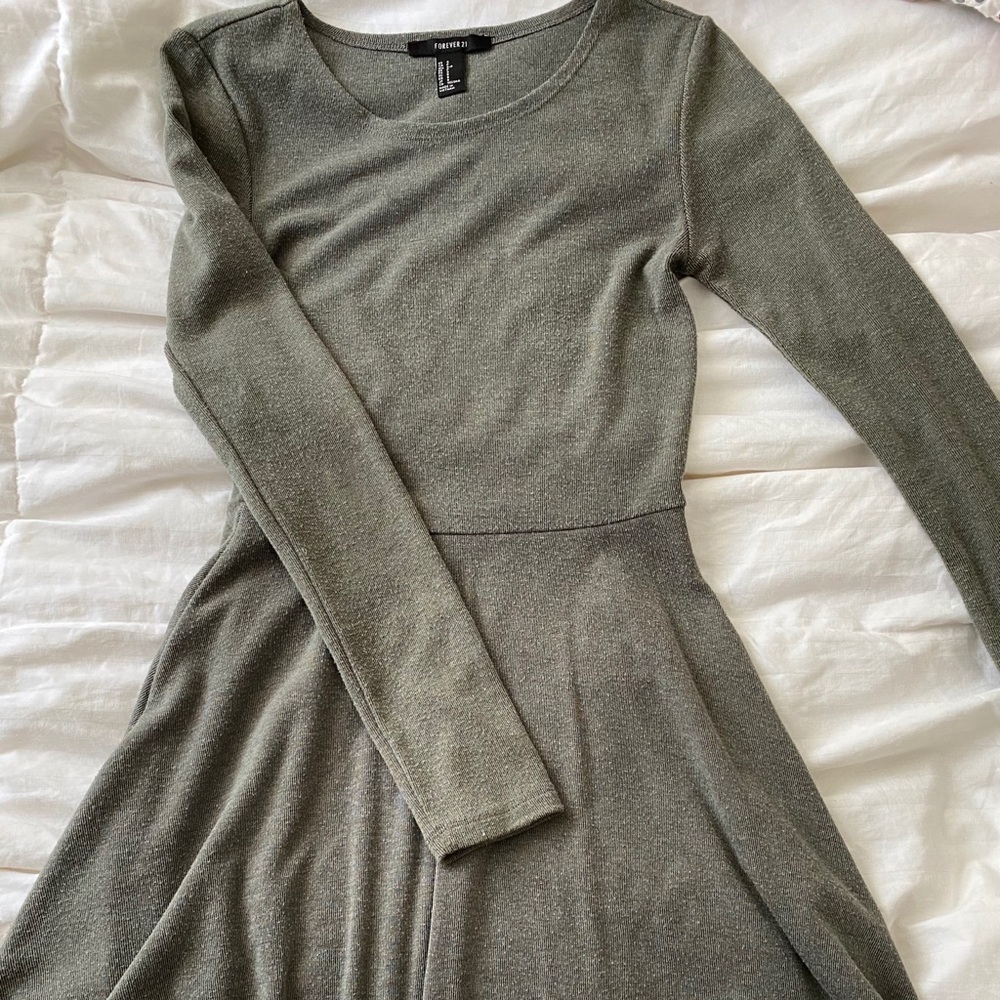 Forever 21 Long-sleeve Dress